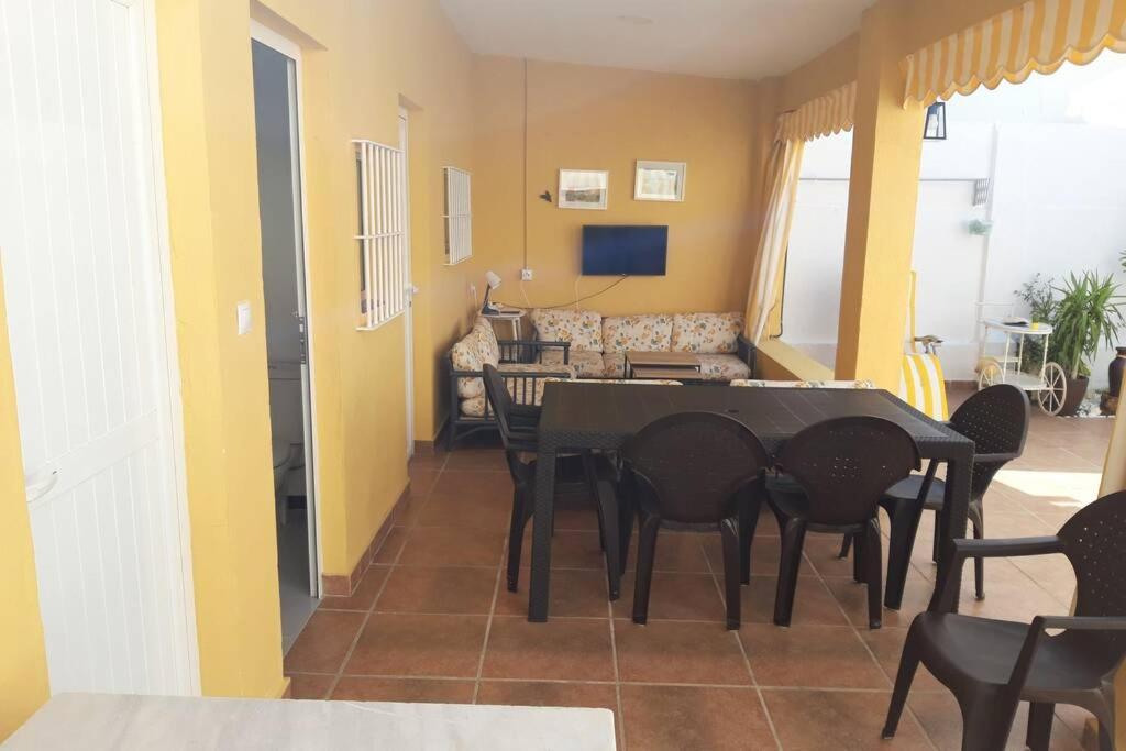 Casa A Pie De Playa, Con Patio. Zona Miramar. Βίλα Punta Umbría Εξωτερικό φωτογραφία